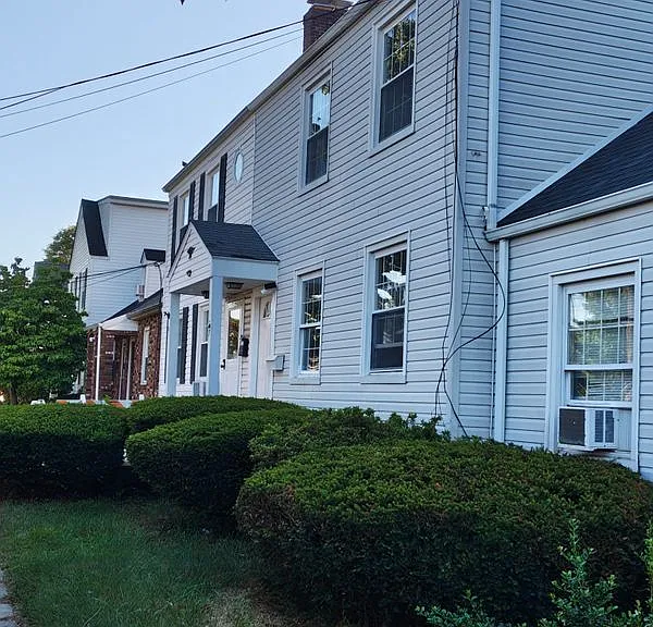 7 Lane Crest Ave — Photo 2