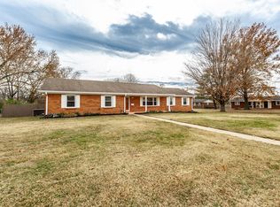 184 Sumner Ave, Gallatin, TN 37066