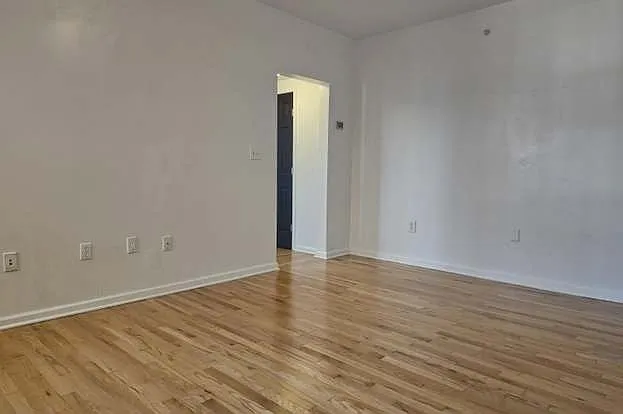 1458 Columbia Rd NW #409 — Photo 4
