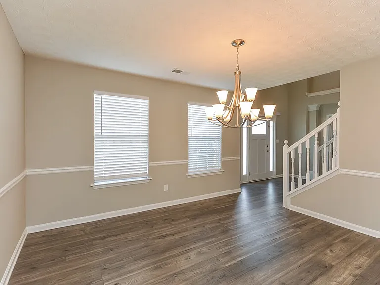 1580 Smithson Ct — Photo 6