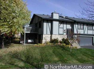 7213 Pontiac Cir, Chanhassen, MN 55317