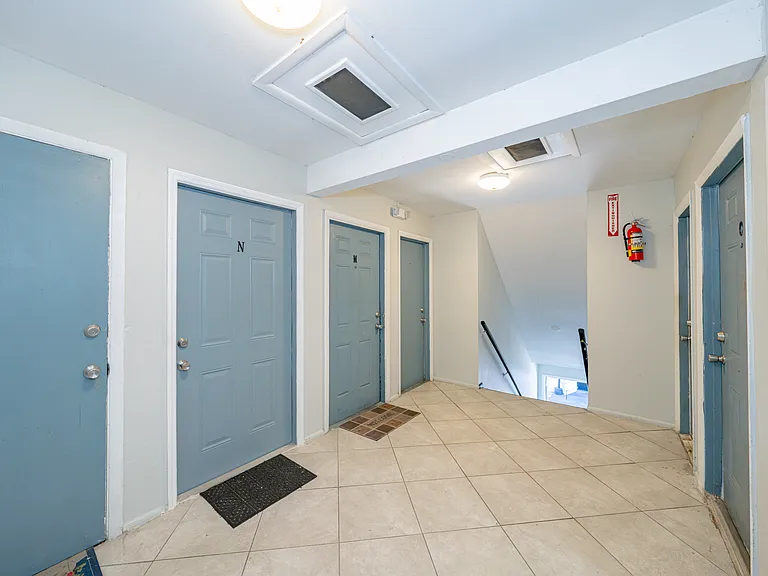 Interior_938NorthernDr_LP_30_11142025