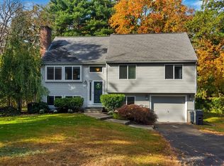 17 Snow Rd, North Grafton, MA 01536