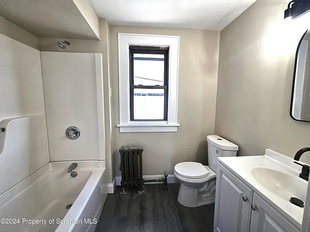 405 Fig St — Photo 4