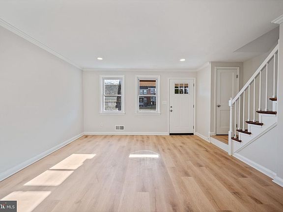 5th image of 7316 Conley St