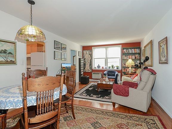 2nd image of 315 W 232nd St APT 2H