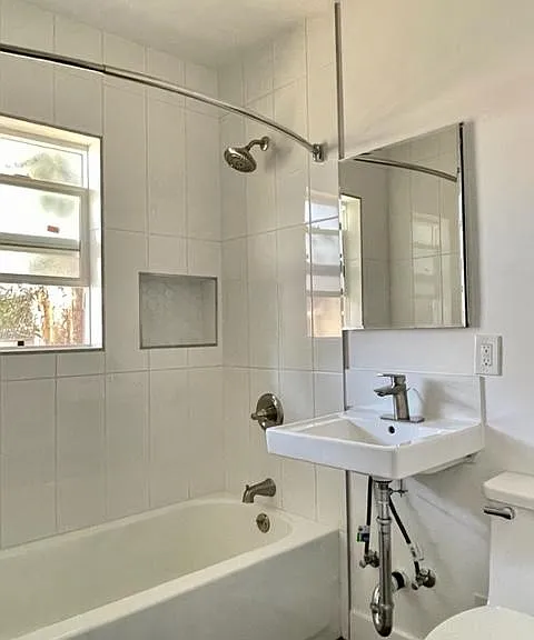 1136 Diamond Ave #C — Photo 6