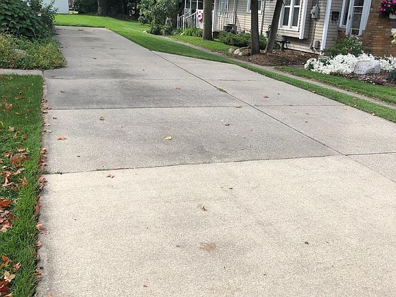 2nd image of 5523 Pleasant Ave #1