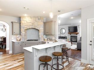 1446 Lafite Ln, Fayetteville, AR 72703
