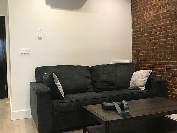 4th image of 218 E 36th St #2AA