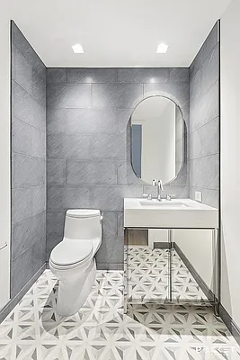 Rented by PocketBroker Inc | media 24