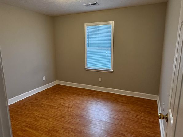 1305 Avenue C SE #1305, Cullman, AL 35055
