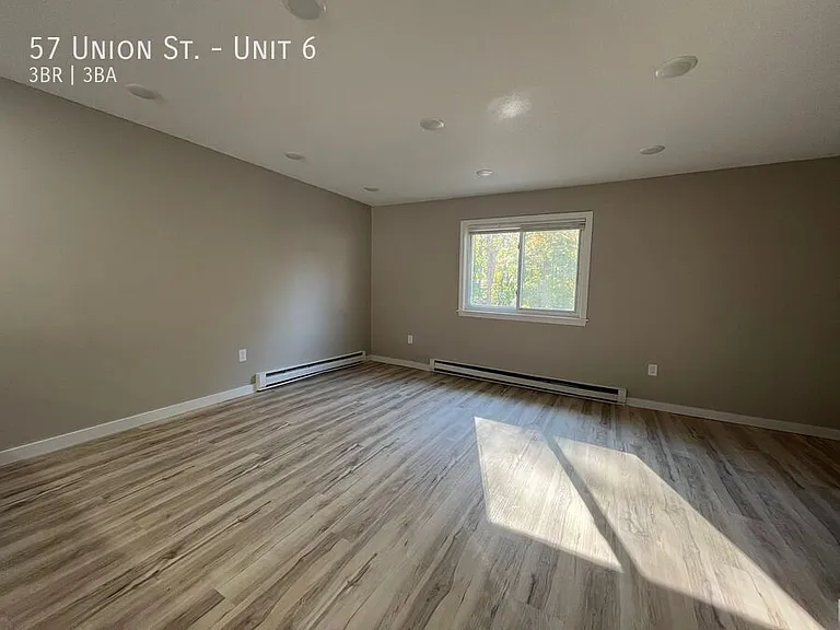 57 Union St #6 — Photo 3