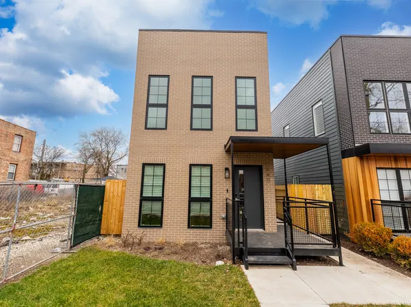 648 N Ridgeway Ave, Chicago, IL 60624