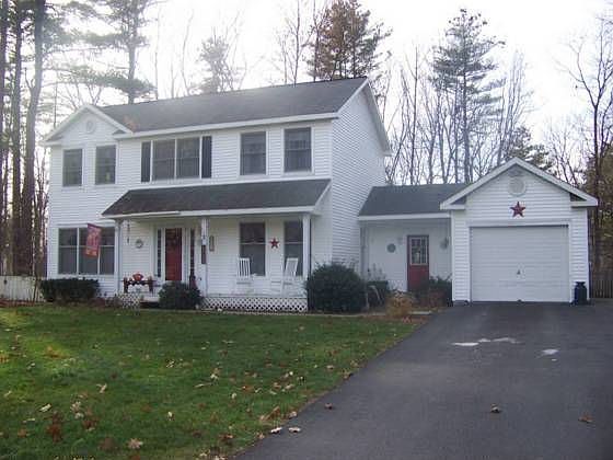 1st image of 31 Iris Ave