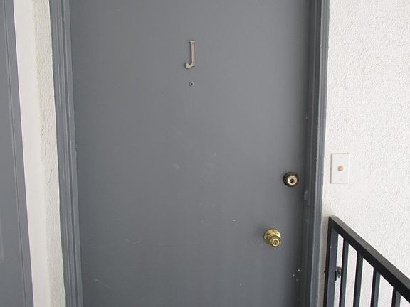 4th image of 626 E Angeleno Ave APT J