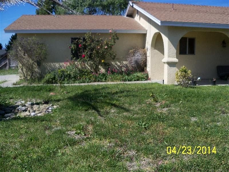 2nd image of 701 E Almond Ave