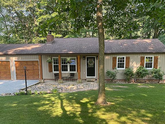 2nd image of 2368 Harrison City Rd