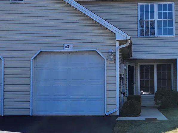 621 Canvasbach Dr, Etters, PA 17319