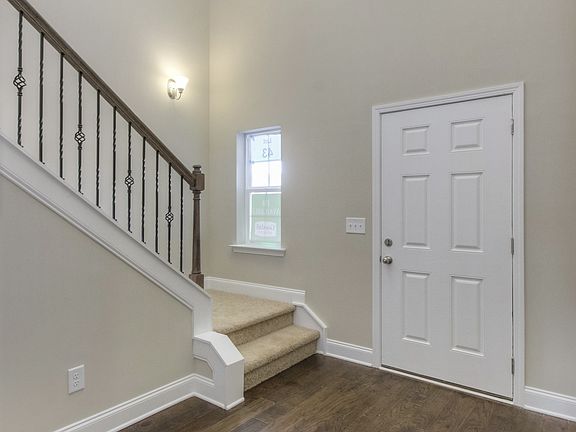4th image of 1027 Westgate Dr Lot 43