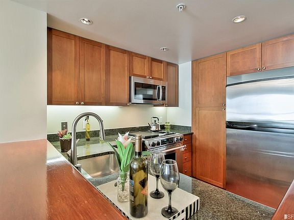 5th image of 400 Beale St APT 509