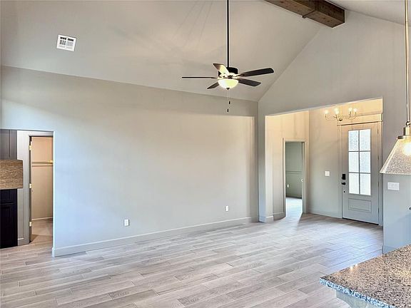 3rd image of 16020 Navarra Way