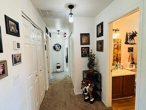 5th image of 221 Brunke Ct