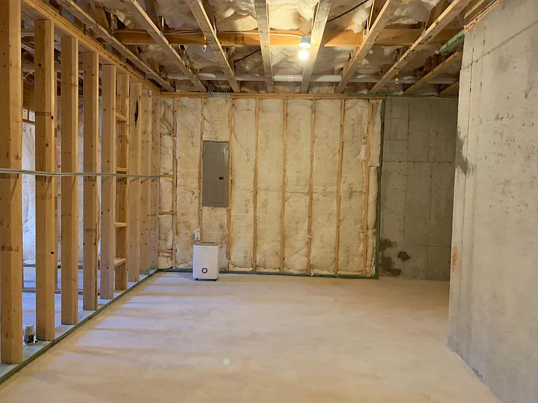 1337 Elderwood Way — Photo 17