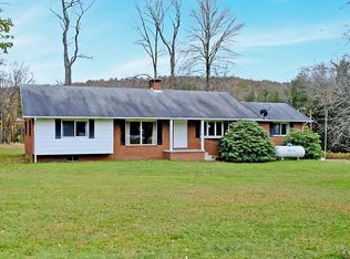 8722 Clear Shade Dr, Windber, PA 15963