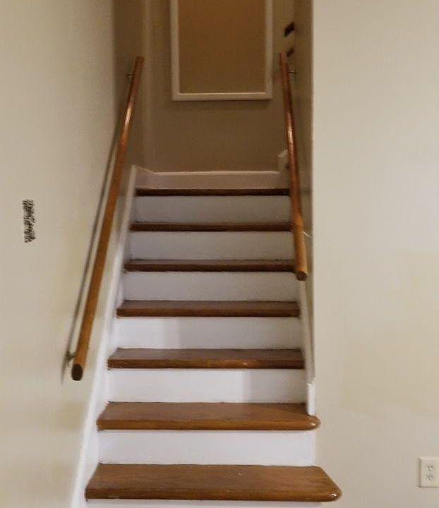 1st image of 7401 Hazelcrest Dr