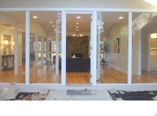2 Aspen Ct, Pomona, NY 10970