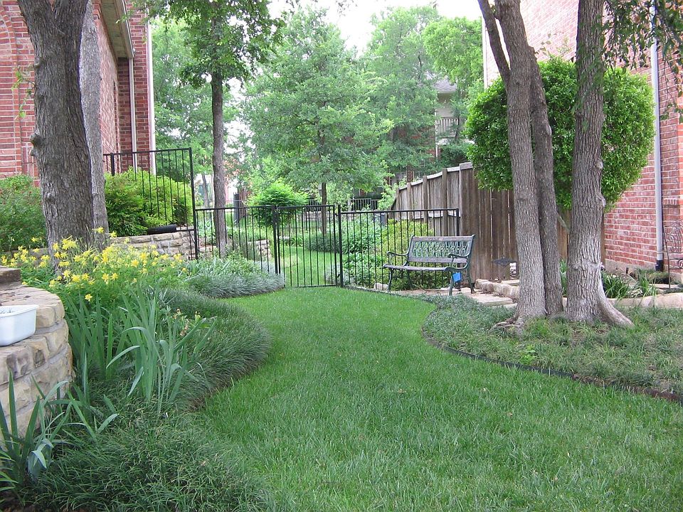 2nd image of 3403 Willowbrook Dr