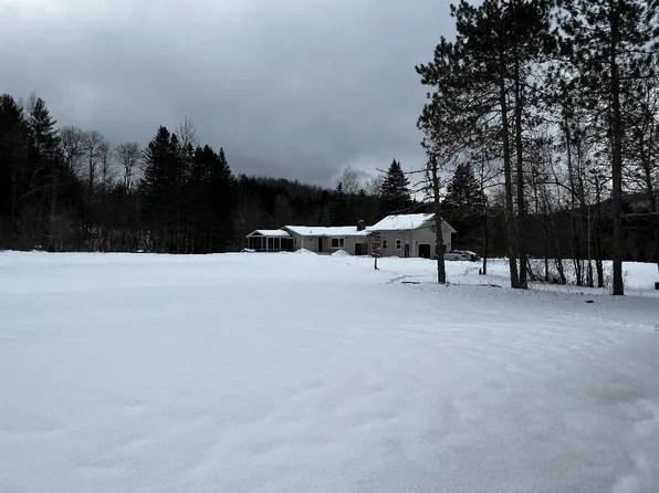 27 Stevensville Road, Underhill, VT 05489
