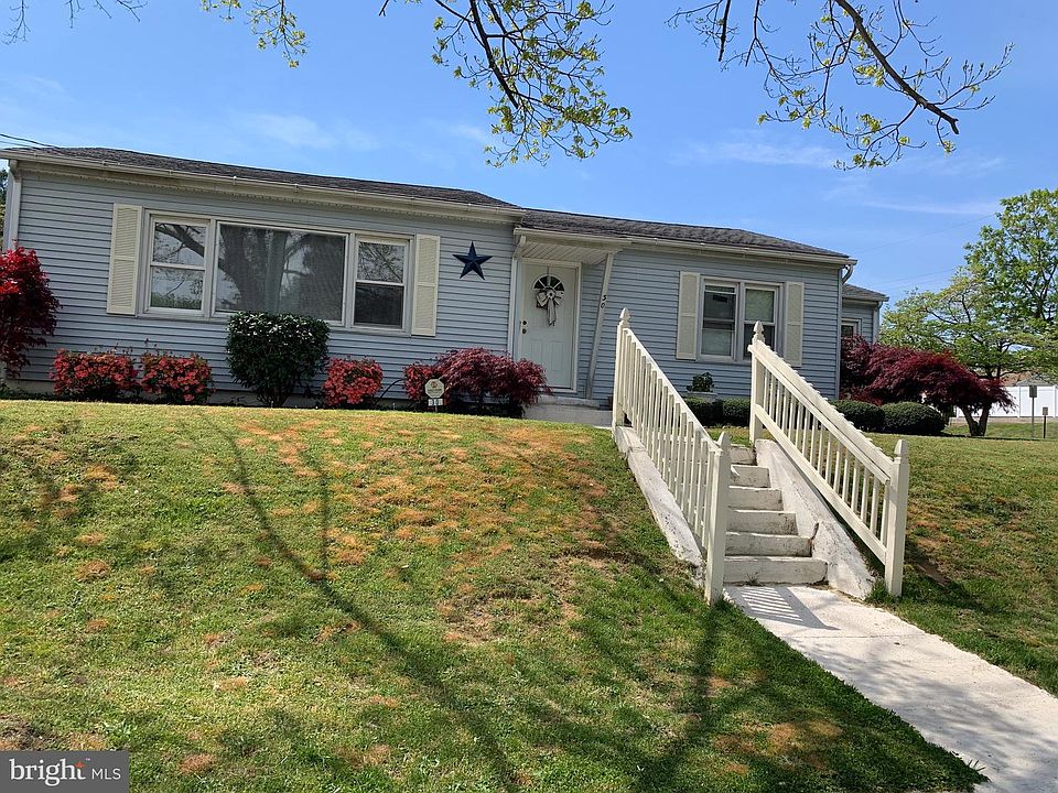 1st image of 30 Preston Ave