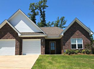 204 Forest Glen Dr, Oxford, MS 38655
