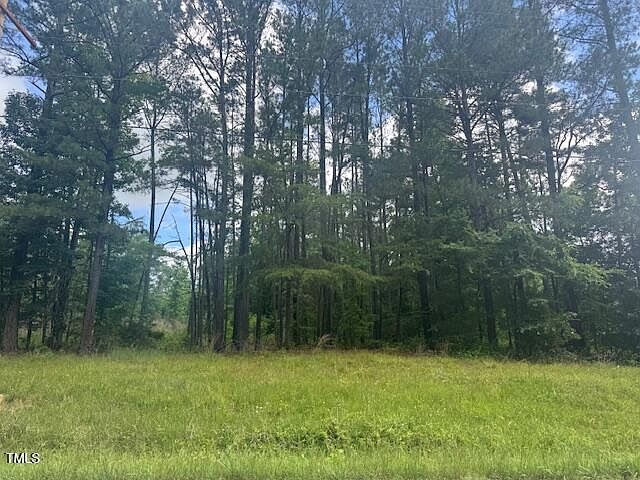 2nd image of 2039 Elkins Ln