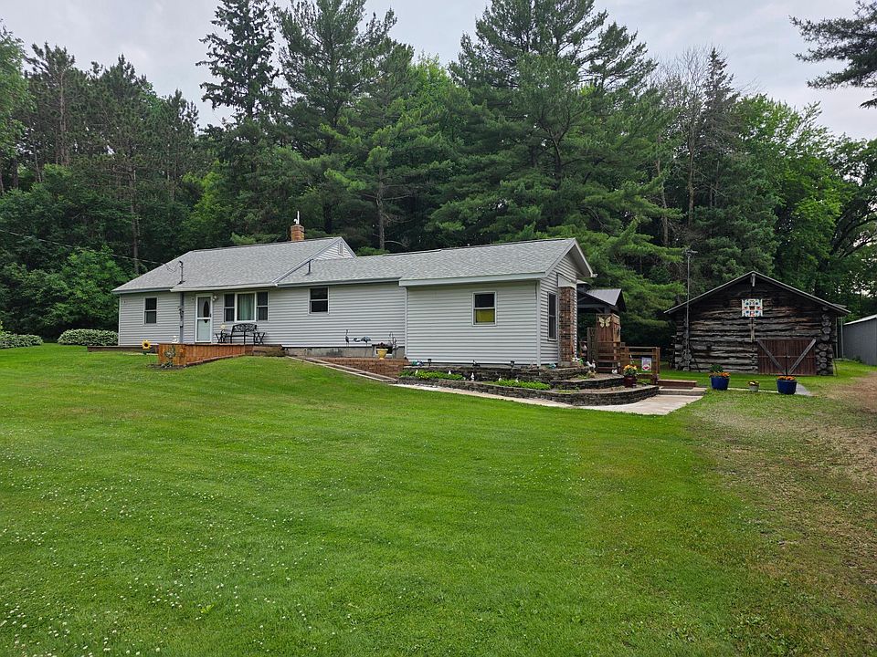 2nd image of 594 Boundary Rd