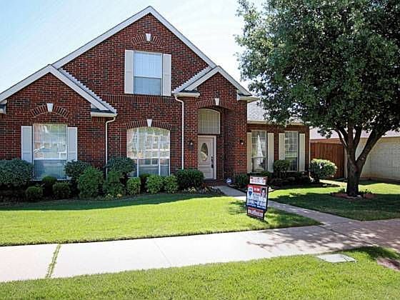 2nd image of 3618 Flagstone Dr