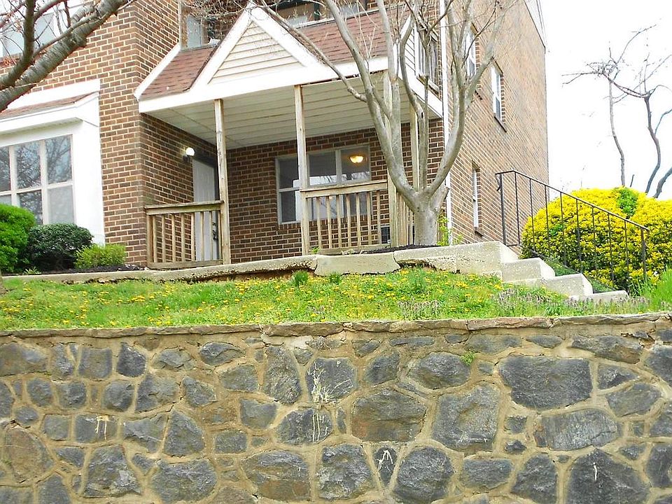 1st image of 1501 Linden St