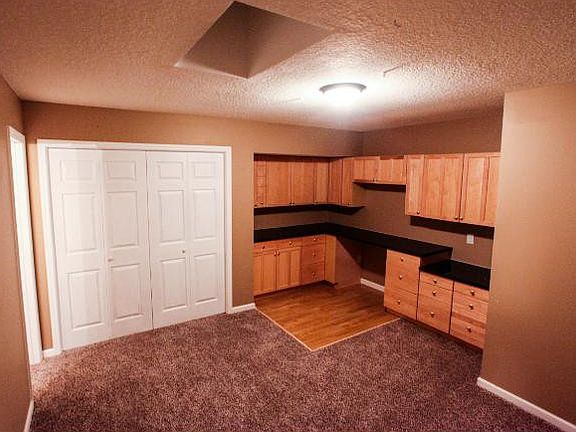 4th image of 167 Gladstone Cir