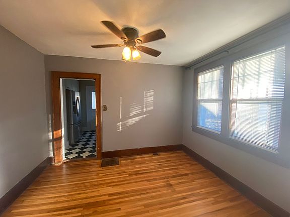 5th image of 1003 N 16th St