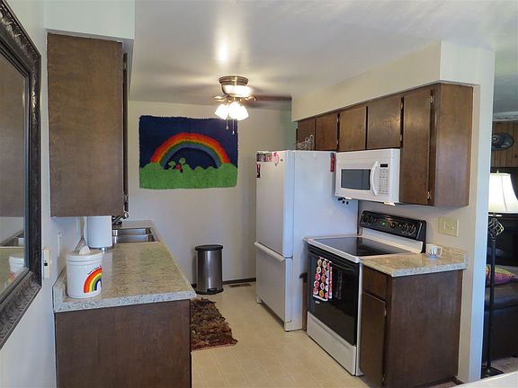 5th image of 1122 E Bedivere Dr #1122