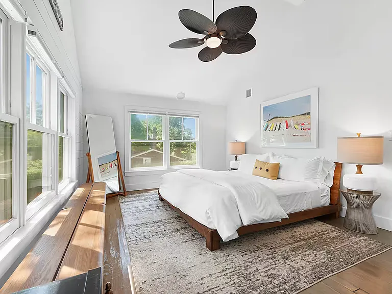 111 Halsey St — Photo 15