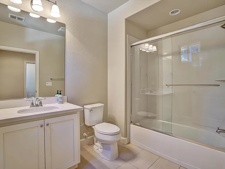 1991 Barcenilla Ln — Photo 15