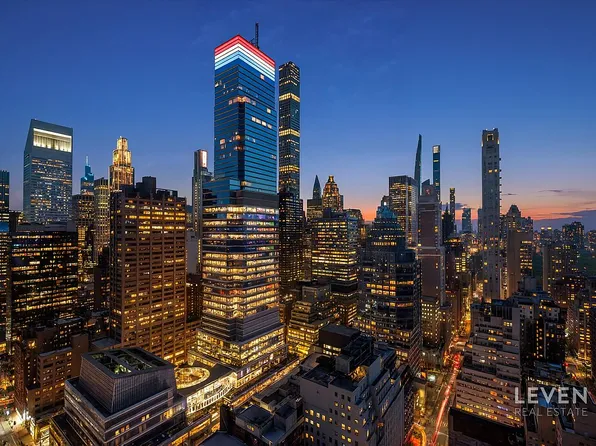 200 E 61st St #41AB, New York, NY 10065