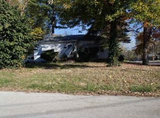 3437 Milton Dr, Alton, IL