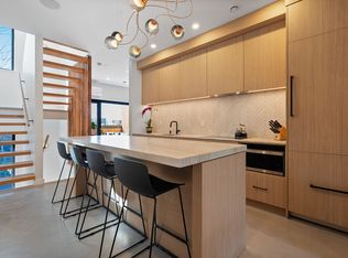 1331 Cotton Dr, Vancouver, BC