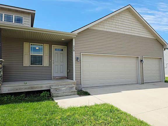 3rd image of 220 Southern Prairie Dr