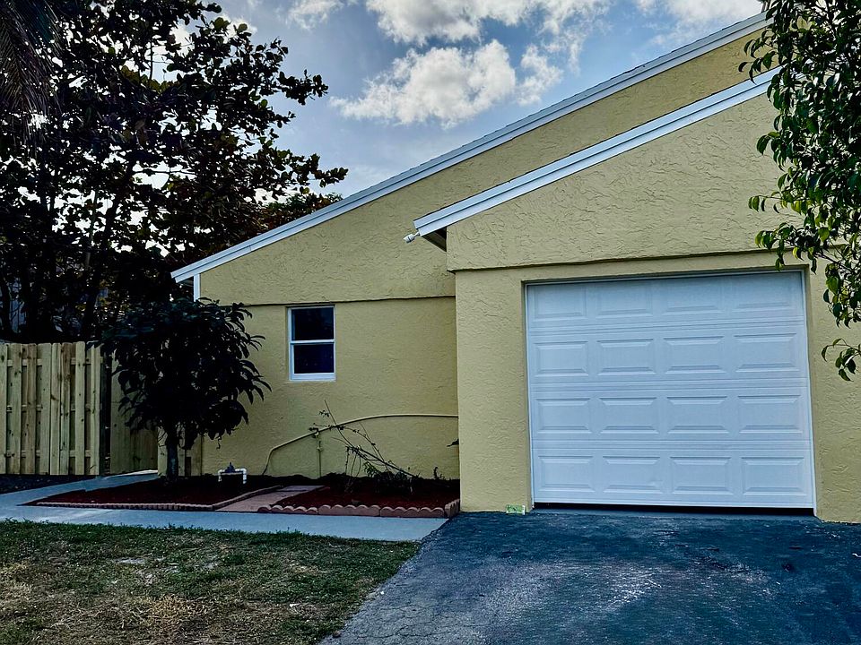 1st image of 4994 NW 6th Court