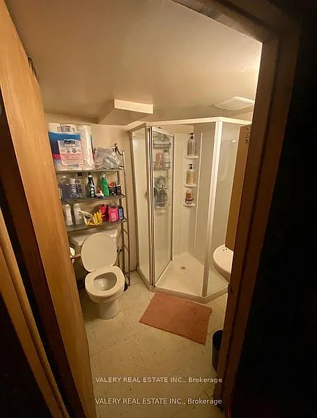 6 bed, $5,250 — Photo 4